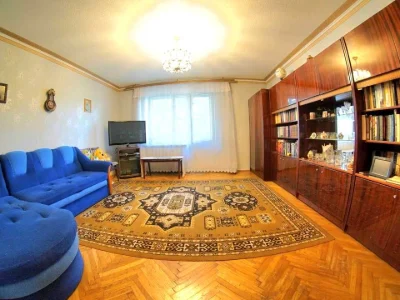 Квартира. Киев, улица Вадима Гетьмана