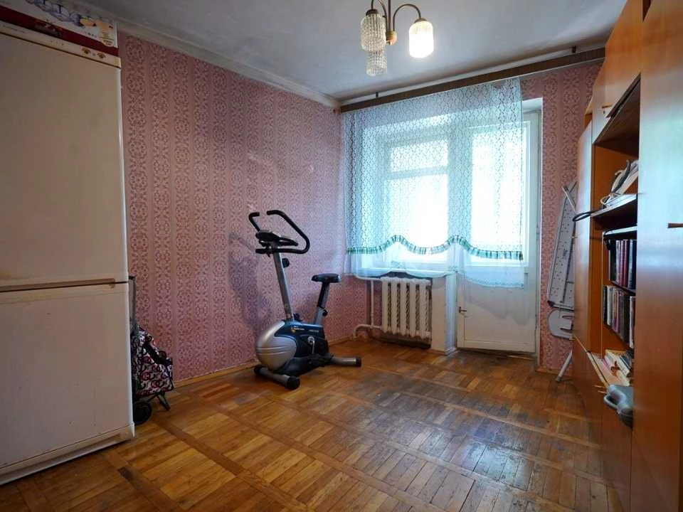 Квартира. Киев, улица Вадима Гетьмана