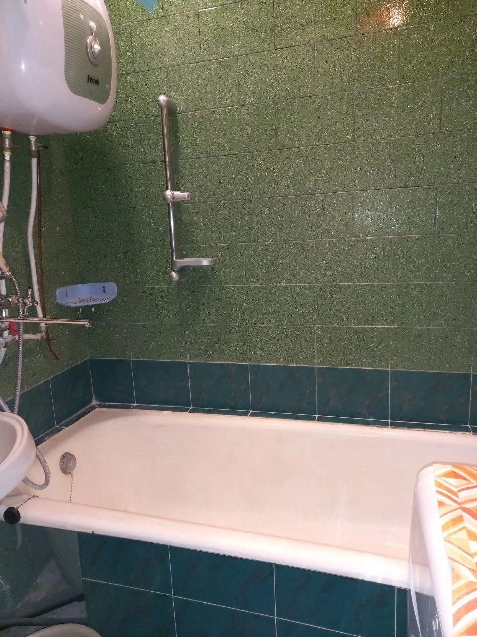 Apartment for Rent: 1-Bedroom Apartment, Vladimir Mayakovskogo Street