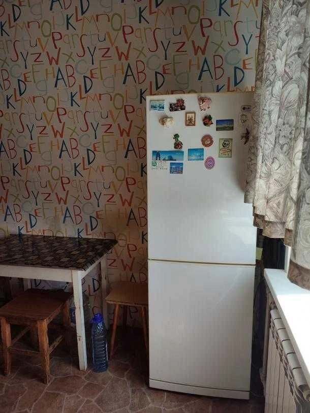 1 room apartment on KhTZ, Stanko-constructor
