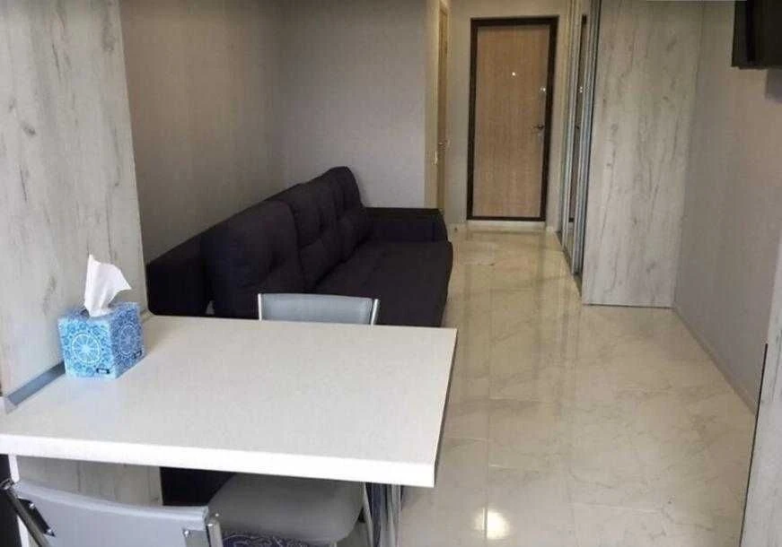For Sale: Small Hotel in the Industrial District