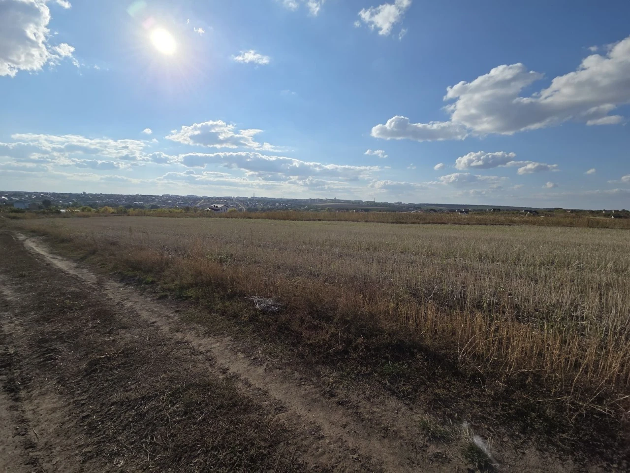 Продаж ділянки 22 сотих під житлову забудову у Байківцях