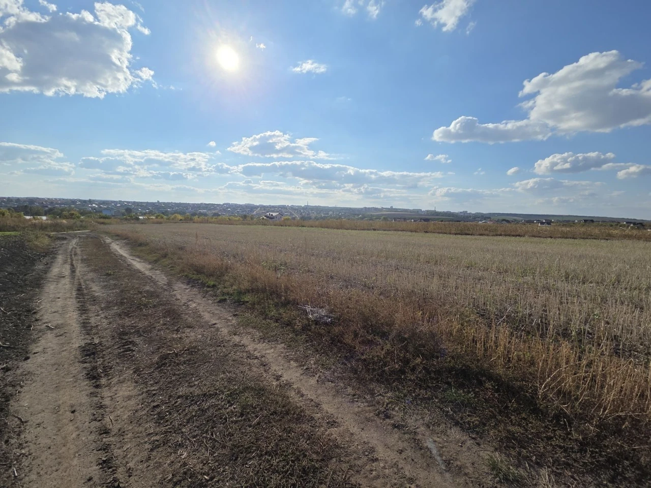 Продаж ділянки 22 сотих під житлову забудову у Байківцях