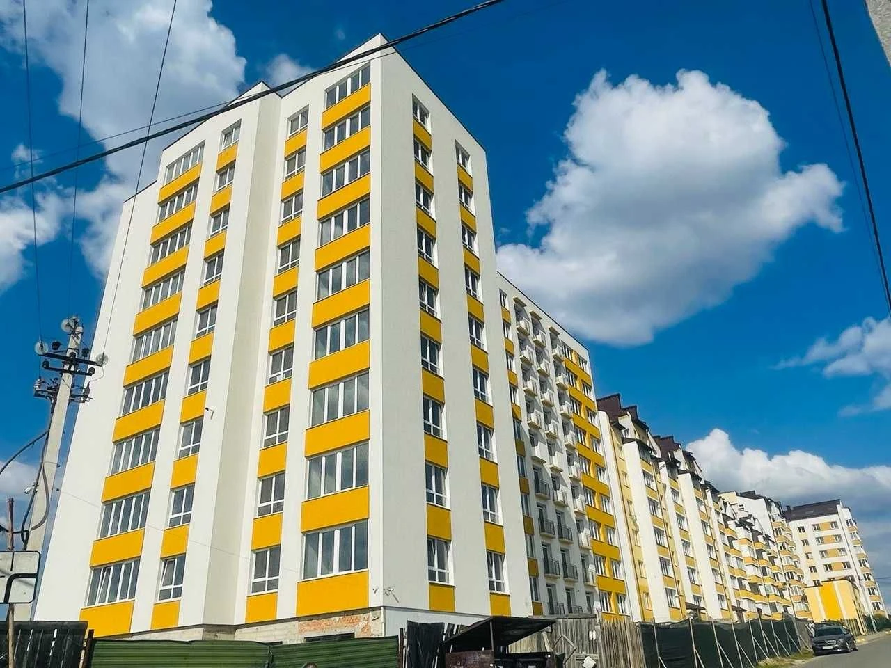 Продам 2км. смарт квартиру з частковим ремонтом