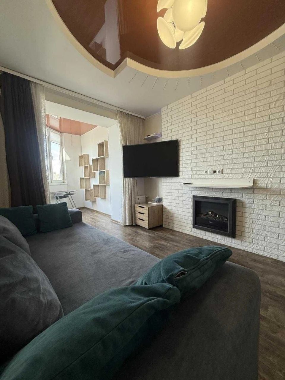 Sale of a 2-bedroom apartment in a new building