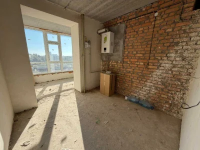 Ready for Renovation! 1-Bedroom Apartment in "European Quarter" Residential Complex