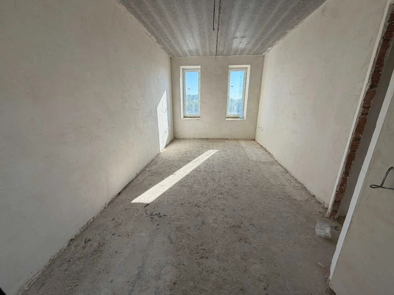 Ready for Renovation! 1-Bedroom Apartment in "European Quarter" Residential Complex