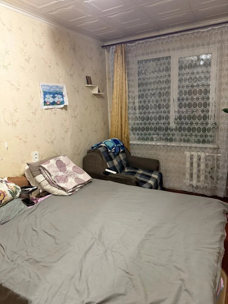 For Sale: 2-Bedroom Apartment in Chernivtsi