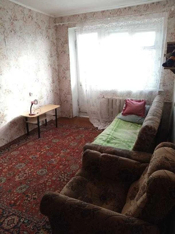 Продам дешеву квартиру з однією кімнатою біля Роста на Одеській