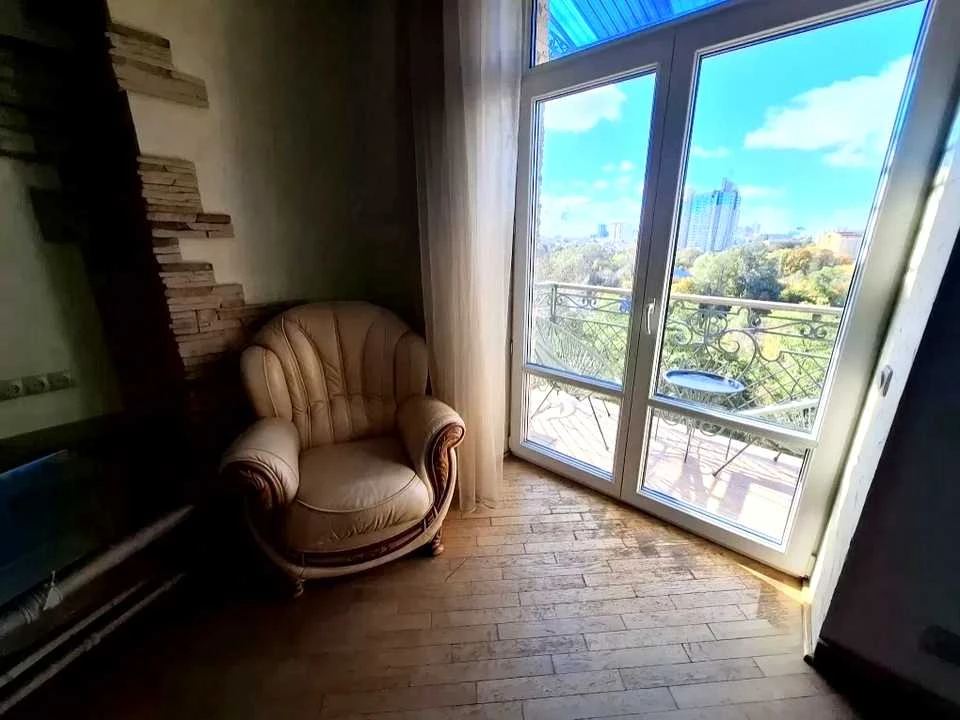Квартира. Киев, Половецкая ул.