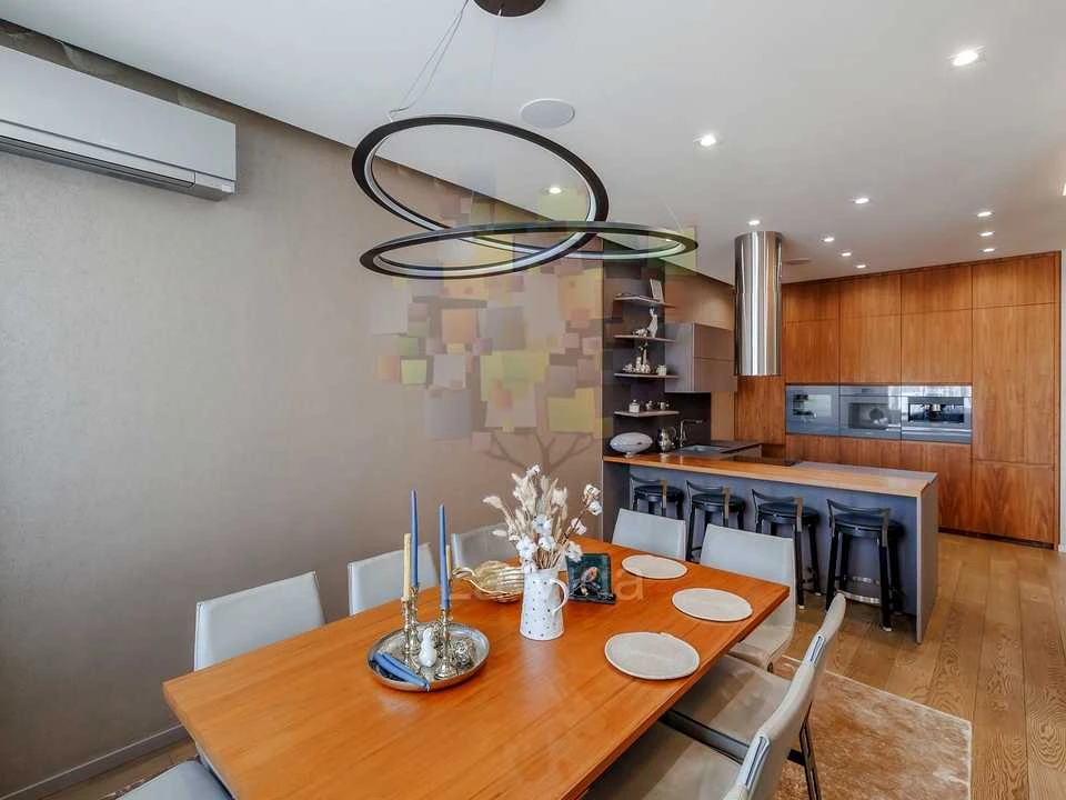 Apartment. Саксаганського St.