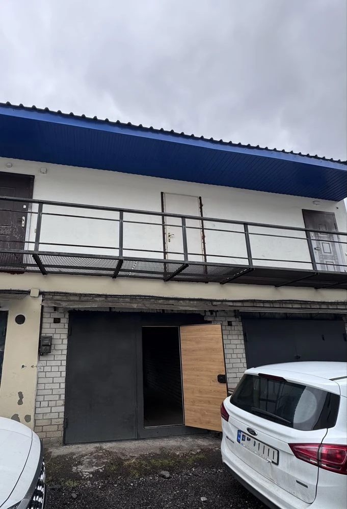 Продаж капітального гаража в Соломʼянському районі. Чоколівк