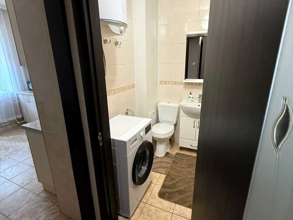 Apartment. Odesa, Yaroslav Baisa Street
