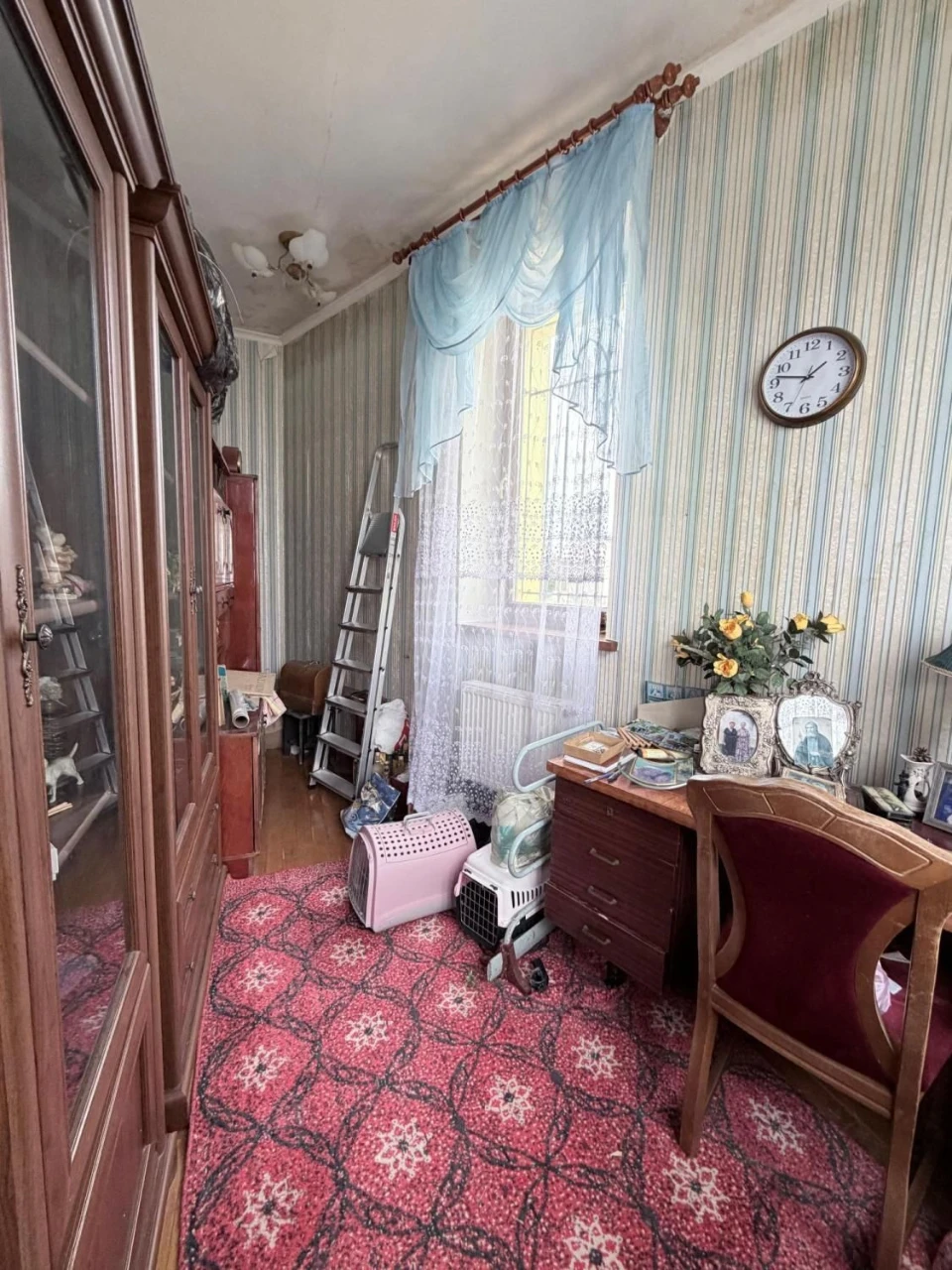 Продается двухэтажный дом по адресу: улица Чубаевская, 5,5 соток.