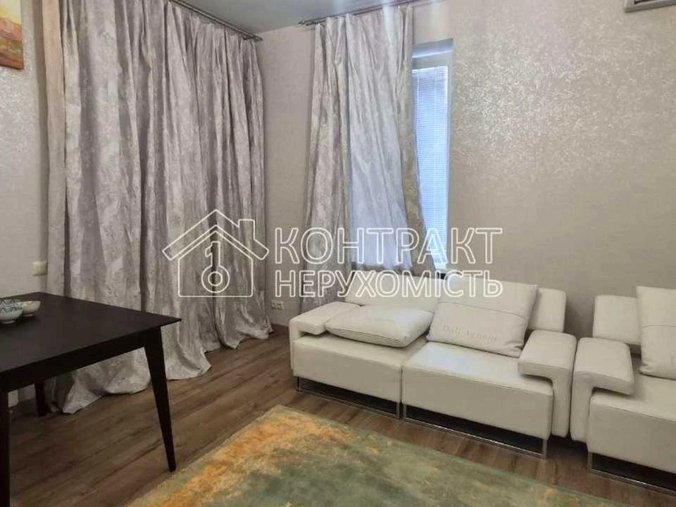 Apartment. Slavskaya Parhala Street, Kharkiv