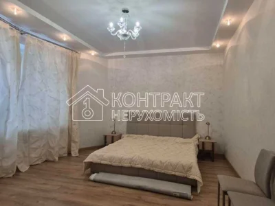 Apartment. Slavskaya Parhala Street, Kharkiv