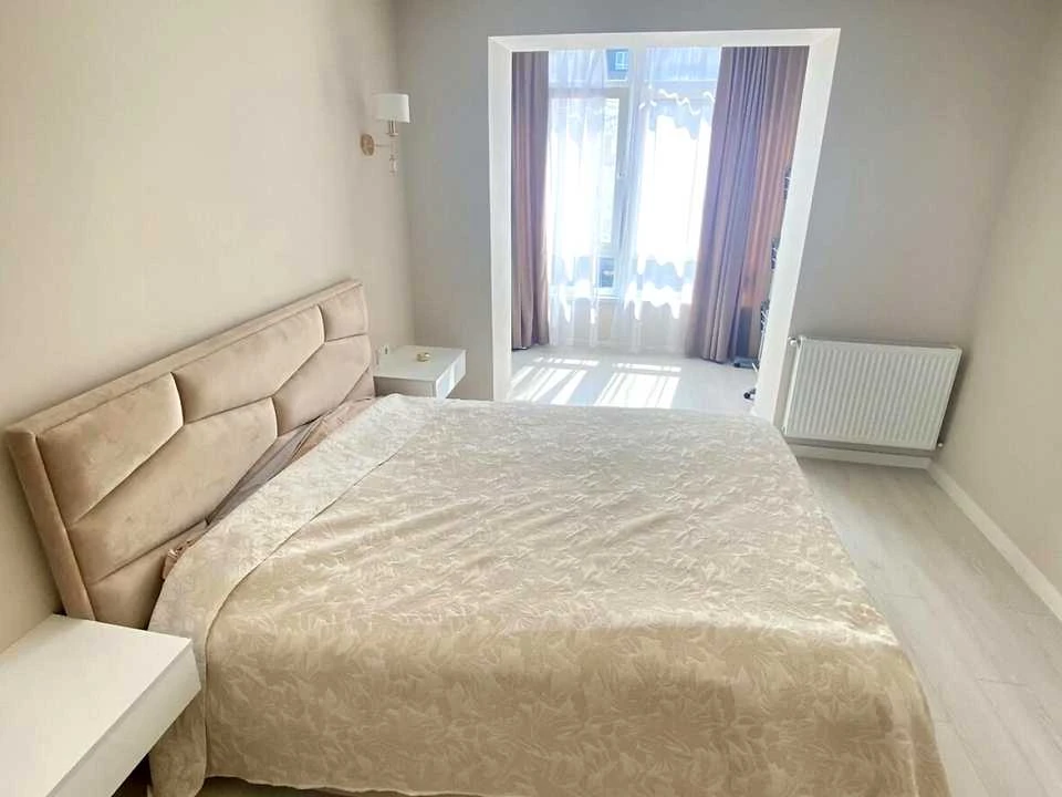Apartment. Ivano-Frankivsk, Priorezna st.