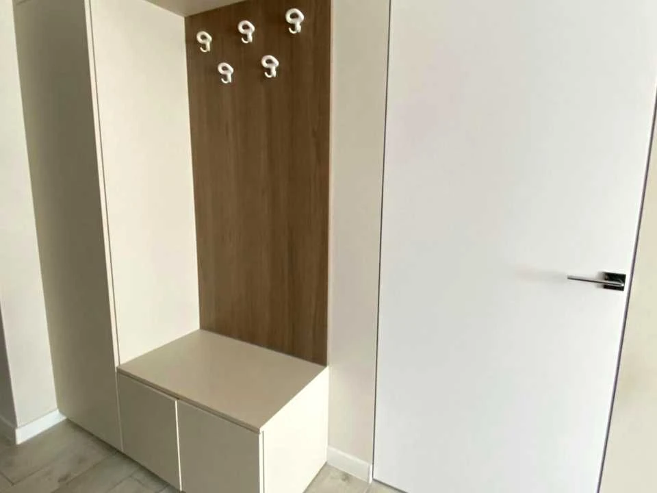 Apartment. Ivano-Frankivsk, Priorezna st.