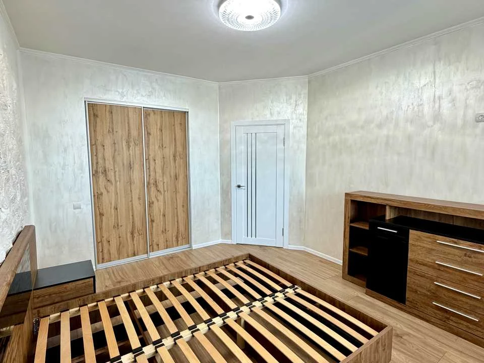 Apartment. Lisonyrynyvec Street, Hmelnіchnіk