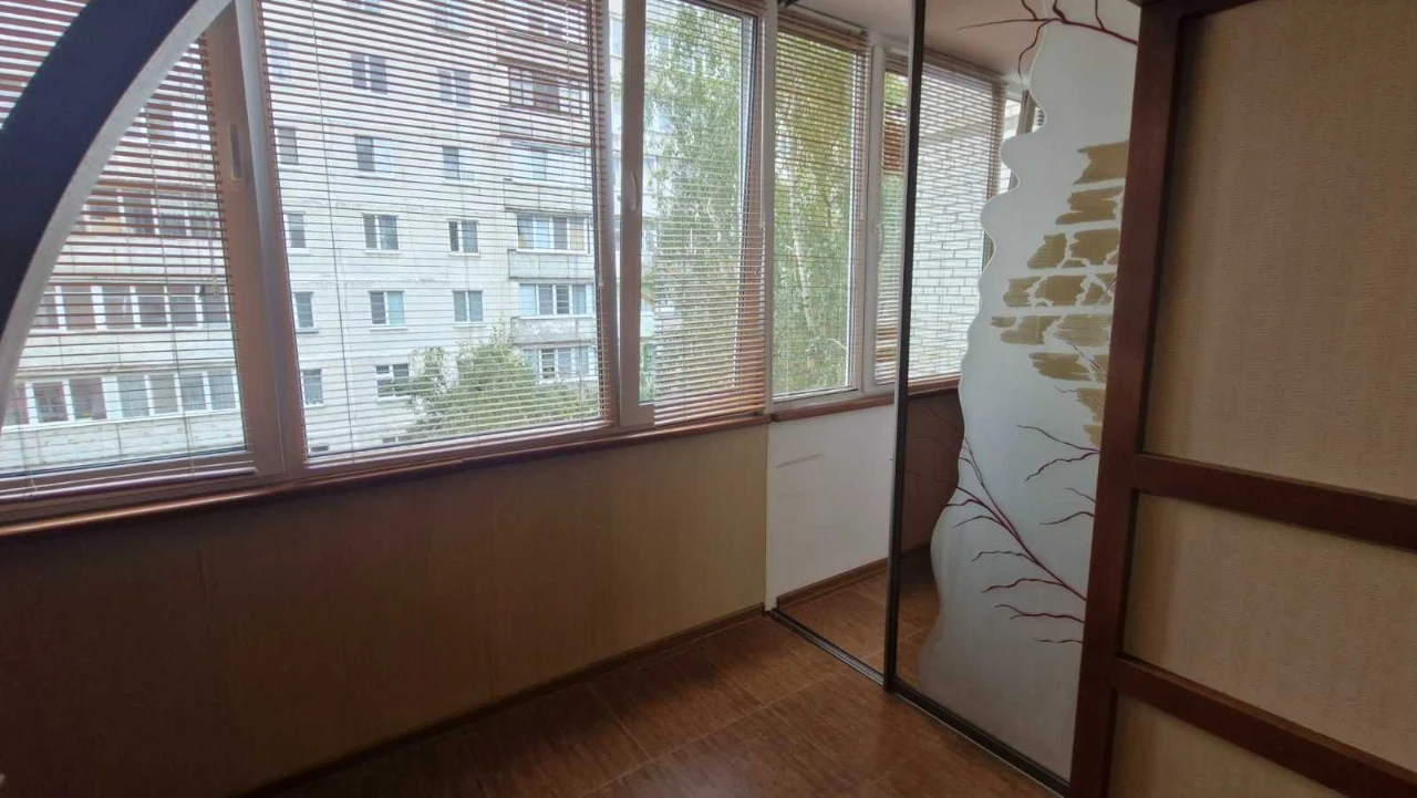 Продаж 3к новобудови.Виставка