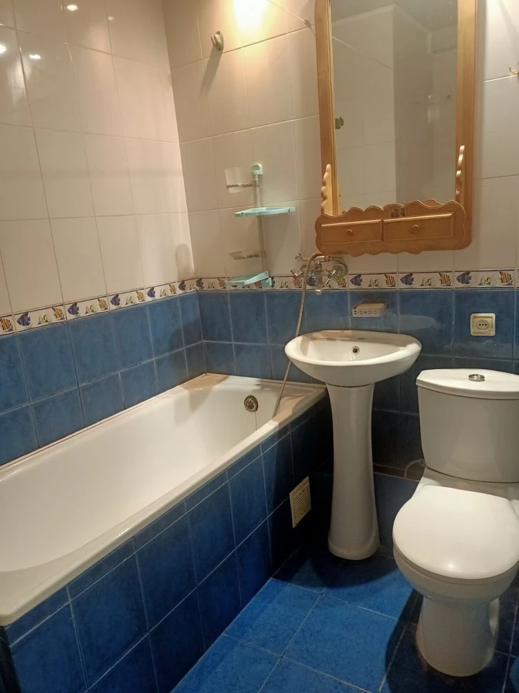 Продаю 1 к квартиру в хорошем состоянии , пр. Богоявленский