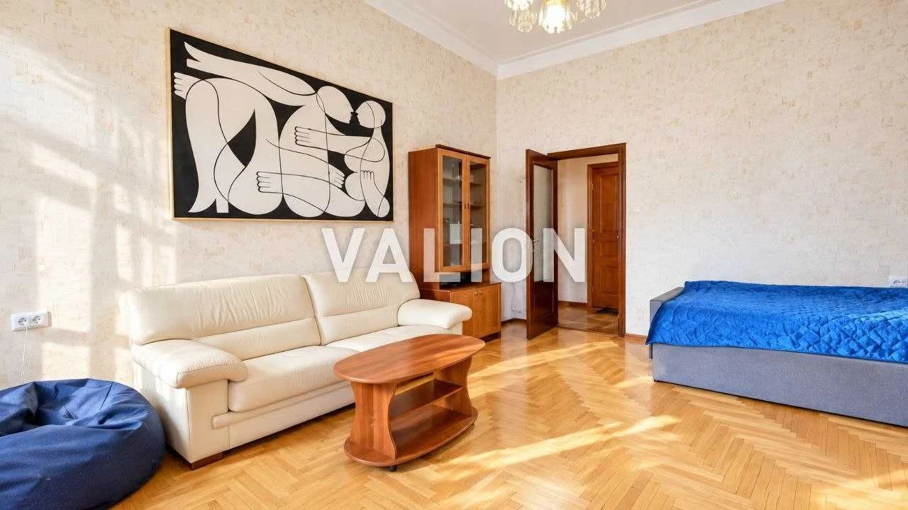 Продаж 1кімнатної квартири по вул. Пирогова, 4/26 Шевченківс