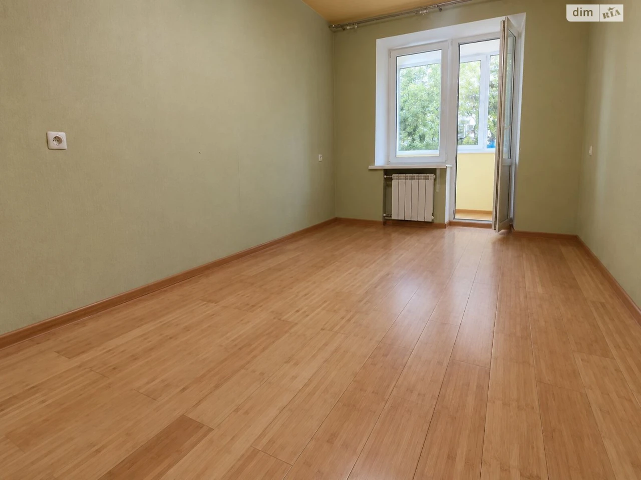 Apartment for Sale: Vyshorodskyi Massiv