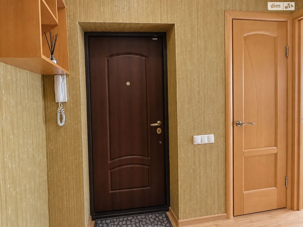 Apartment for Sale: Vyshorodskyi Massiv