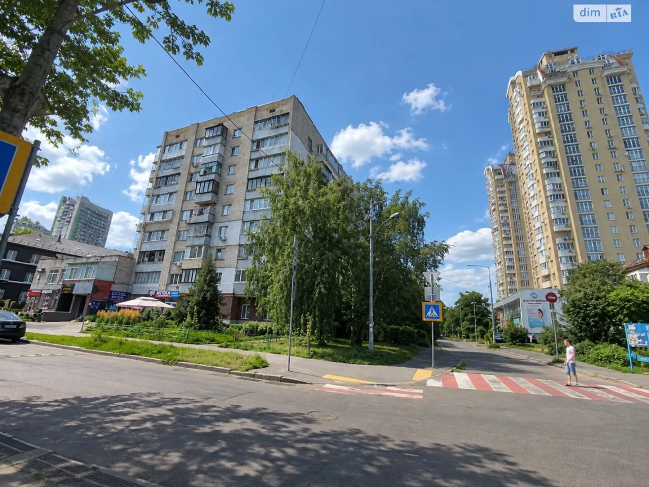 Apartment for Sale: Vyshorodskyi Massiv