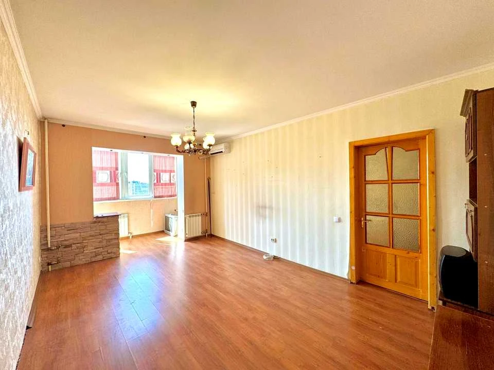Apartment. Mykoly Zakhrevs'kyi Street, Kyiv