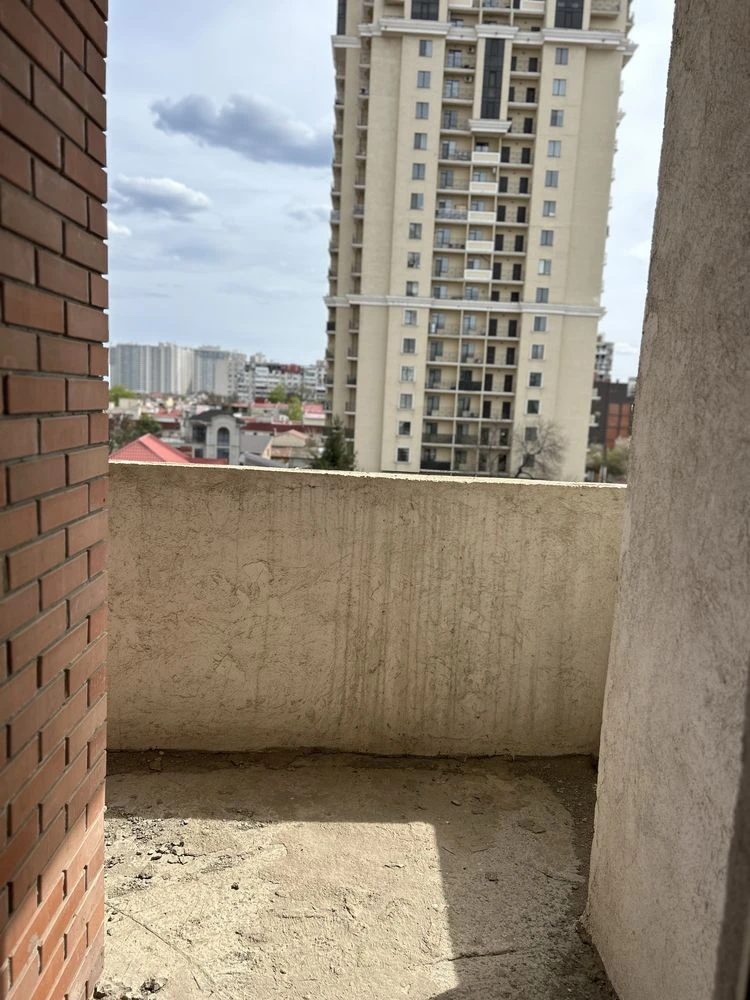 Продажа 2-комнатной квартиры в ЖК Акапулько, 95 м2, ул. Педагогическая