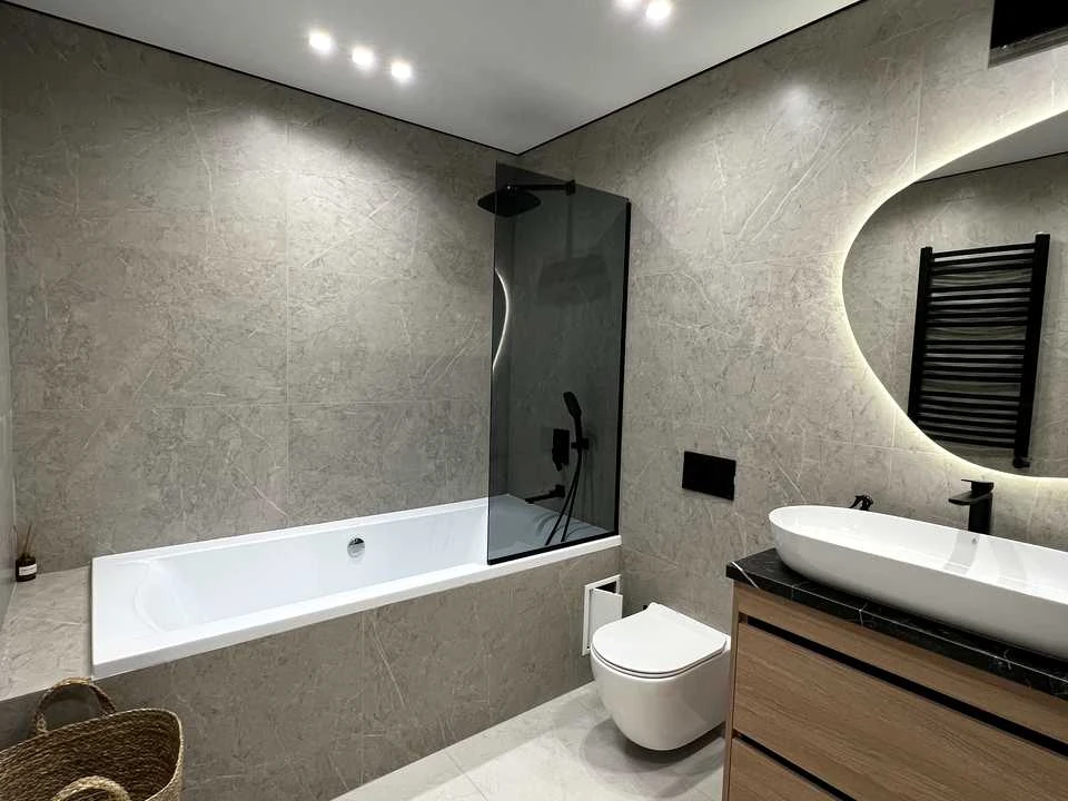 Apartment. Ivano-Frankivsk, Vysochna St.