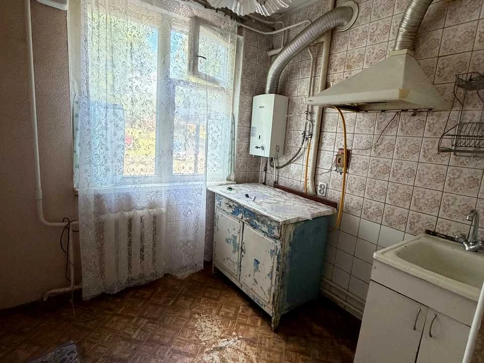 Apartment. Chernihiv, Peremohy Avenue