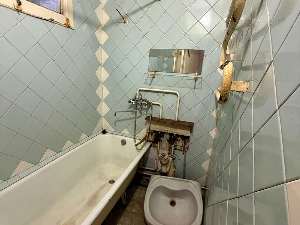 Apartment. Chernihiv, Peremohy Avenue
