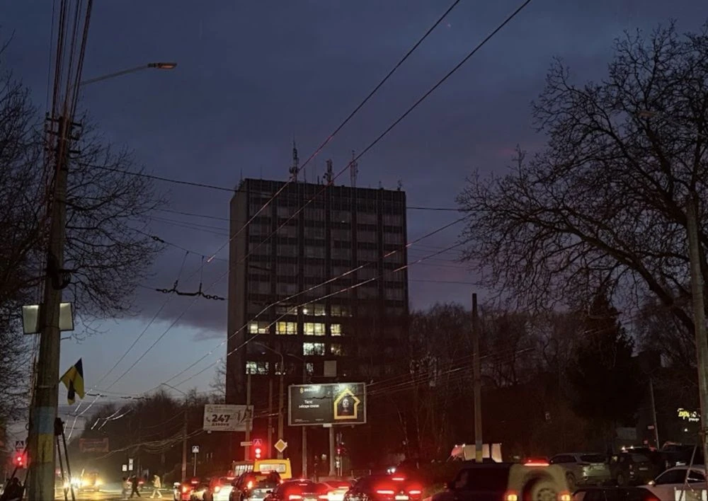 Продаж 1 к панелька Бульвар героів крут -Головна