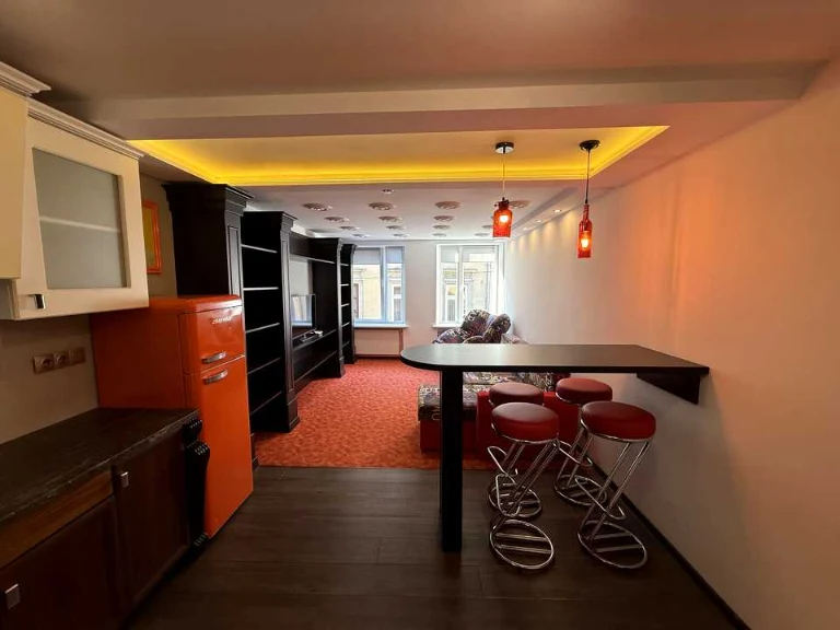 Apartment. Lesi Ukrainky Street, Lviv