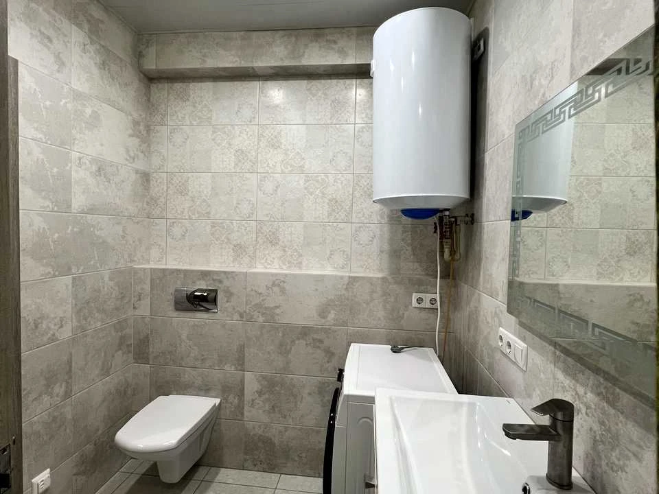Apartment. Dnipro, Kobsarya Blvd.