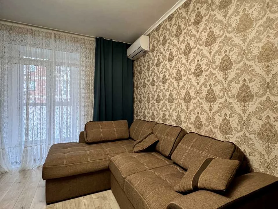 Apartment. Dnipro, Kobsarya Blvd.