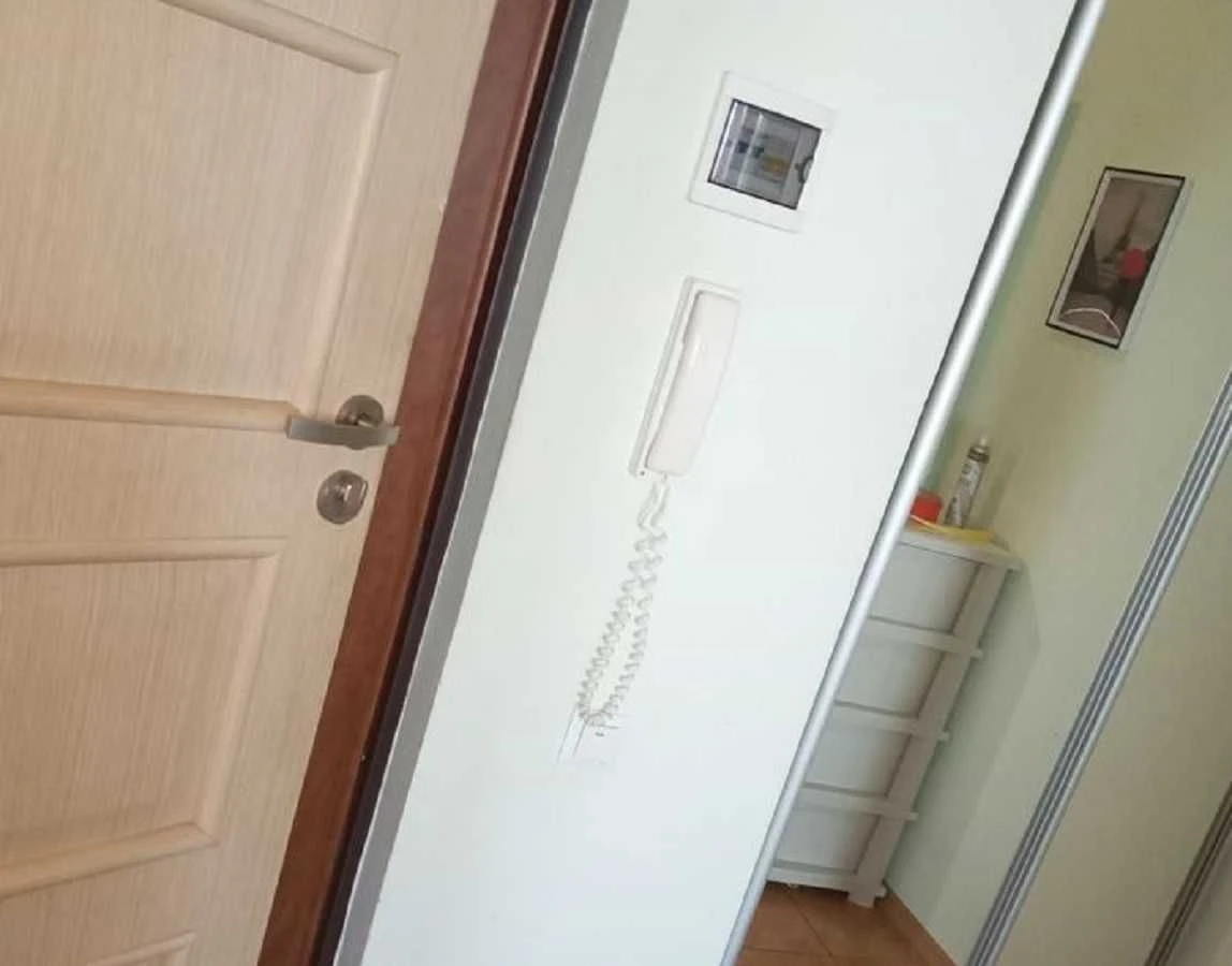 Сотовый проект. Продам 1 комнатную квартиру, поселок Котовск