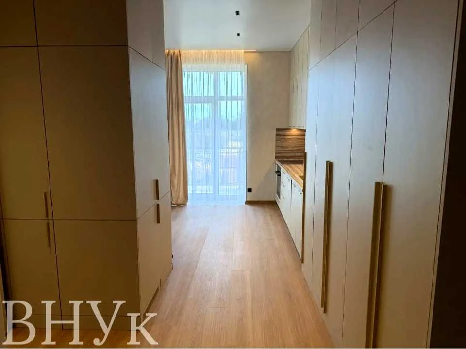 Apartment. Uzhgorod, Kapushanska St.