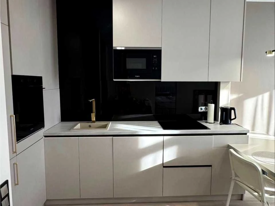 Apartment. Lviv, Pod Holoskom st.