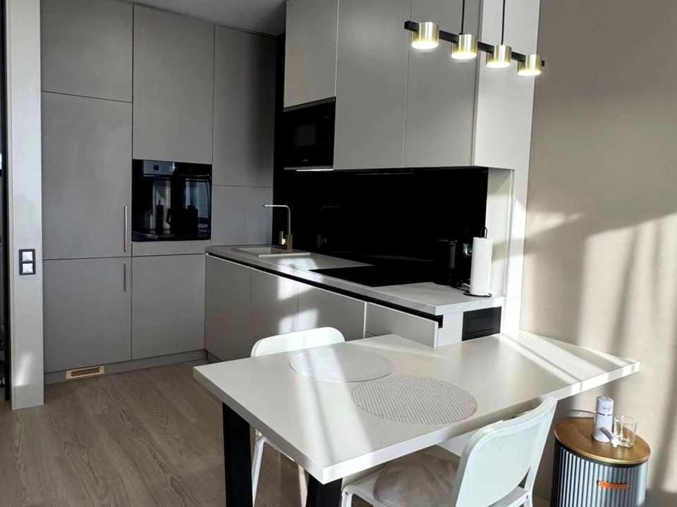 Apartment. Lviv, Pod Holoskom st.