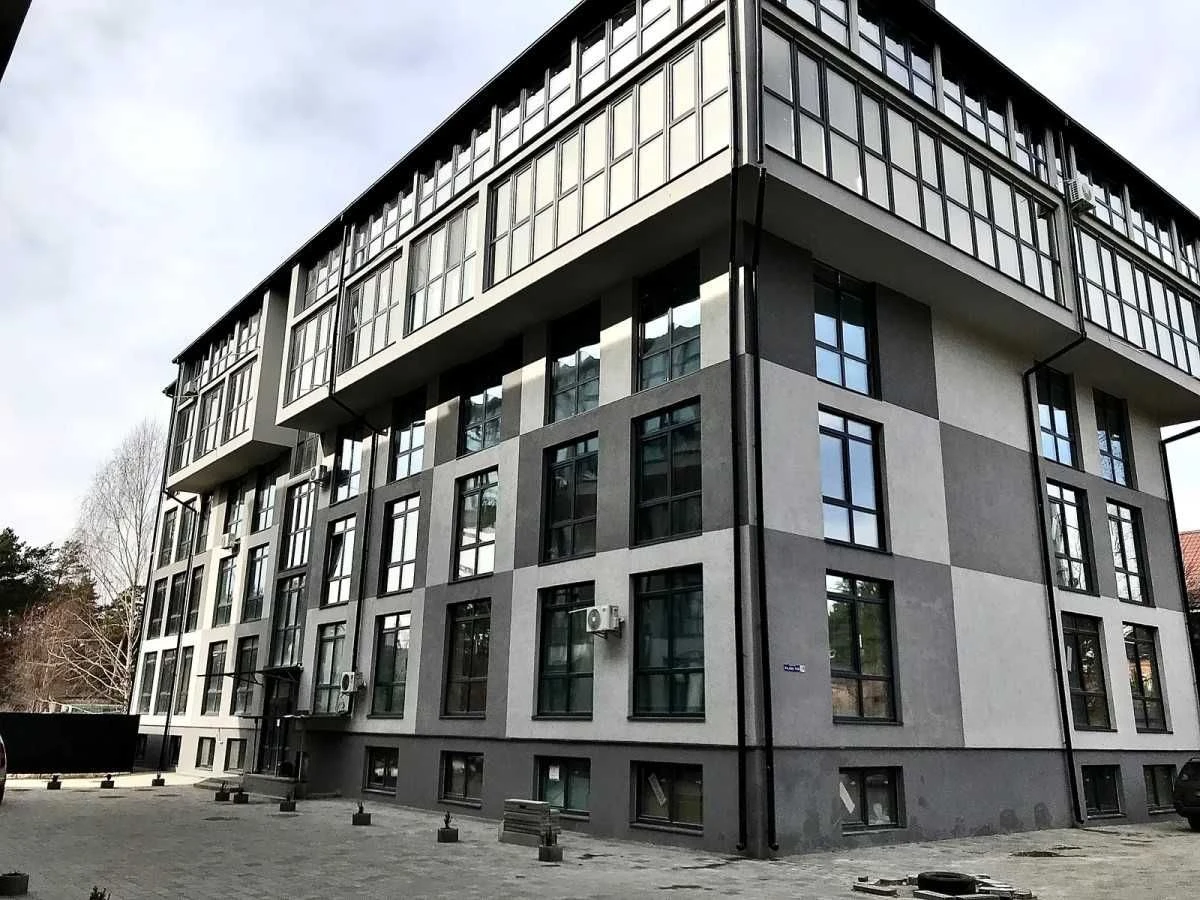 Смарт квартира, 33м, цоколь, Wood Park, провулок Ради