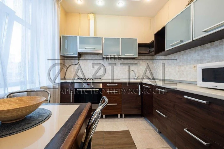 Apartment for Sale, Basin Street, Pecer