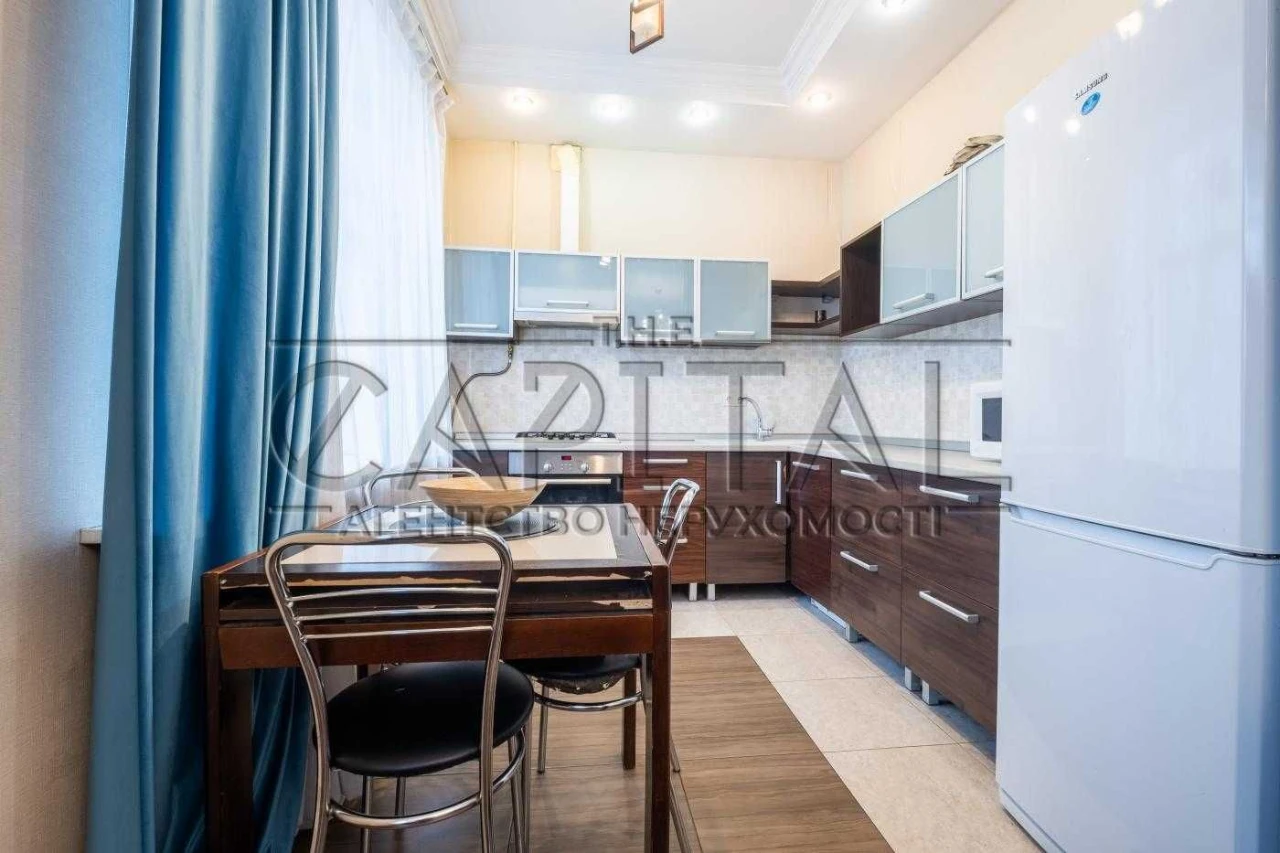 Apartment for Sale, Basin Street, Pecer