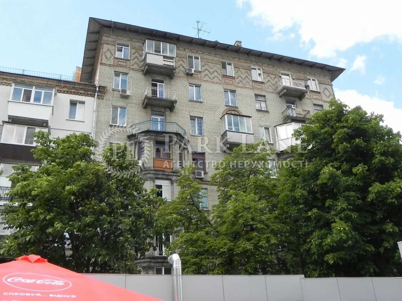 Продам квартиру 2к 73м2 ремонт Сталінка з ліфтом Газ Тихий П
