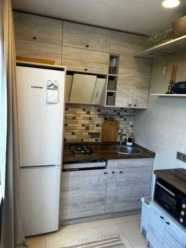Продам 1-кімн. Гусовского вул. 2, 27 м.кв