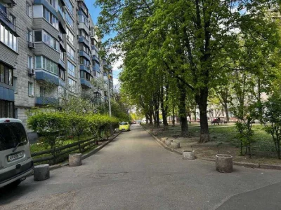 Продам 1-кімн. Гусовского вул. 2, 27 м.кв