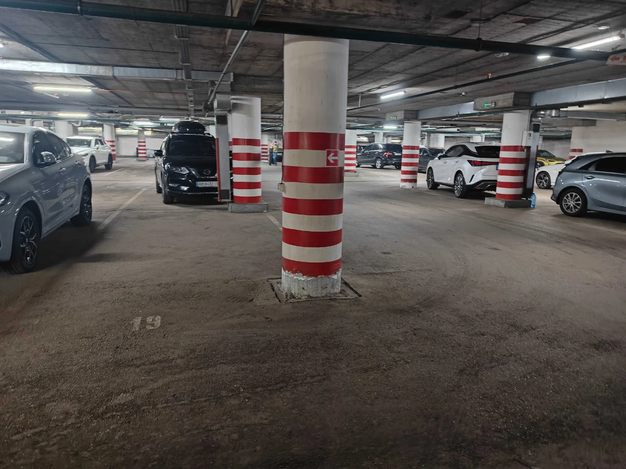 Parking space in the ЖК Сонячна Брама, Lomonosov.