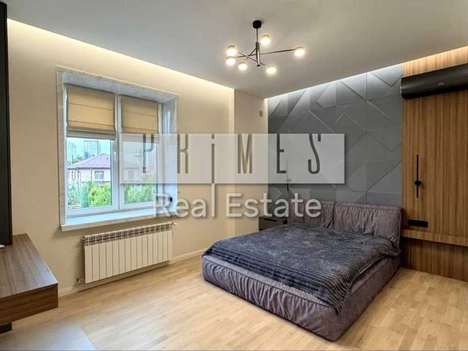 House. 52-ga Sadova St., Kyiv